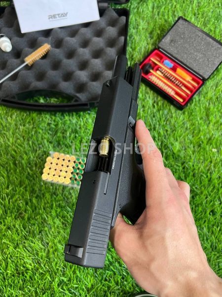 Стартовий Пістолет Glock 17 . Модель - Retay G17 209 фото