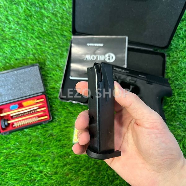 Стартовий пістолет Beretta Px4 . Модель &ndash; BLOW TR-14-02 192 фото